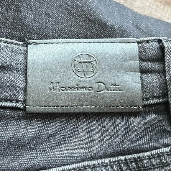 Massimo Dutti Mid Rise Boot Cut Stretchy Fit black denim jeans size 4