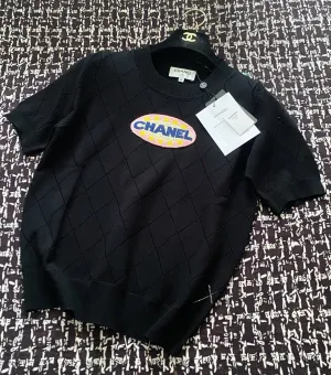 Medal design knitted short sleeves
