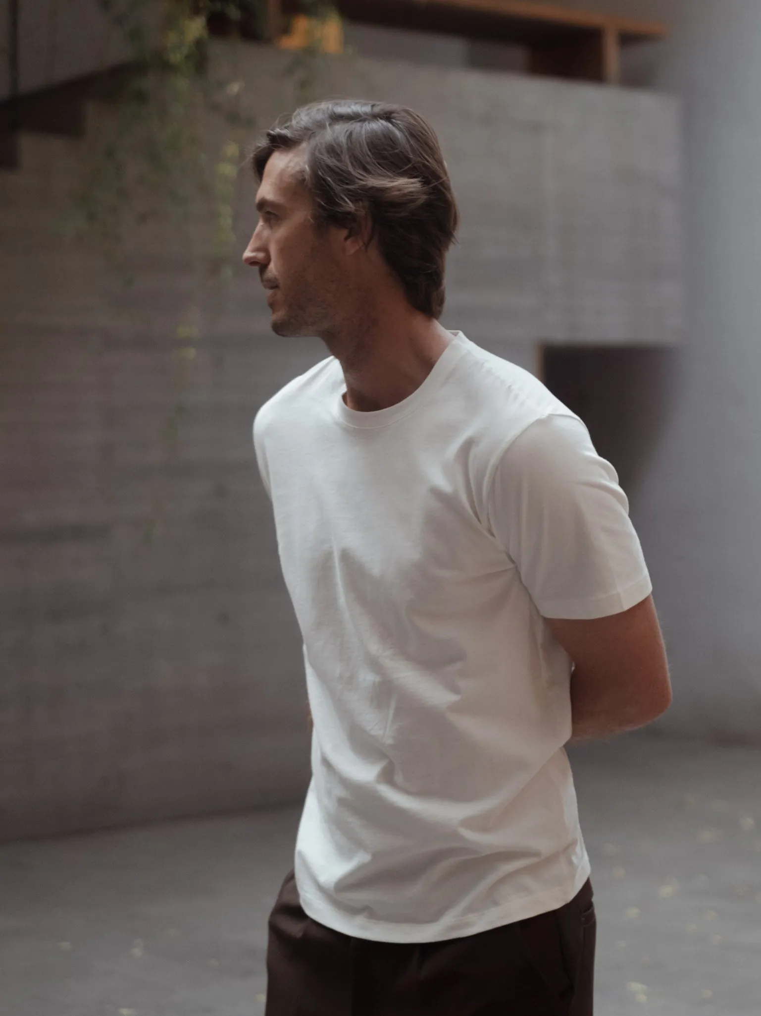 MEN RIGHT FIT TEE - CREAMY