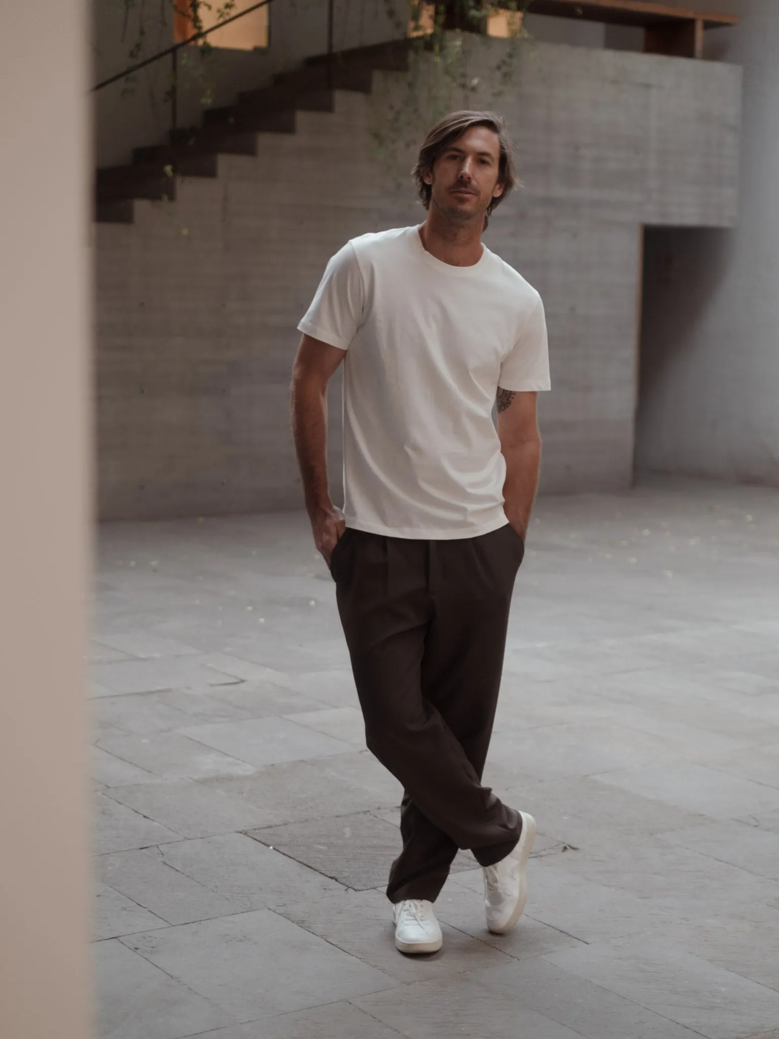 MEN RIGHT FIT TEE - CREAMY