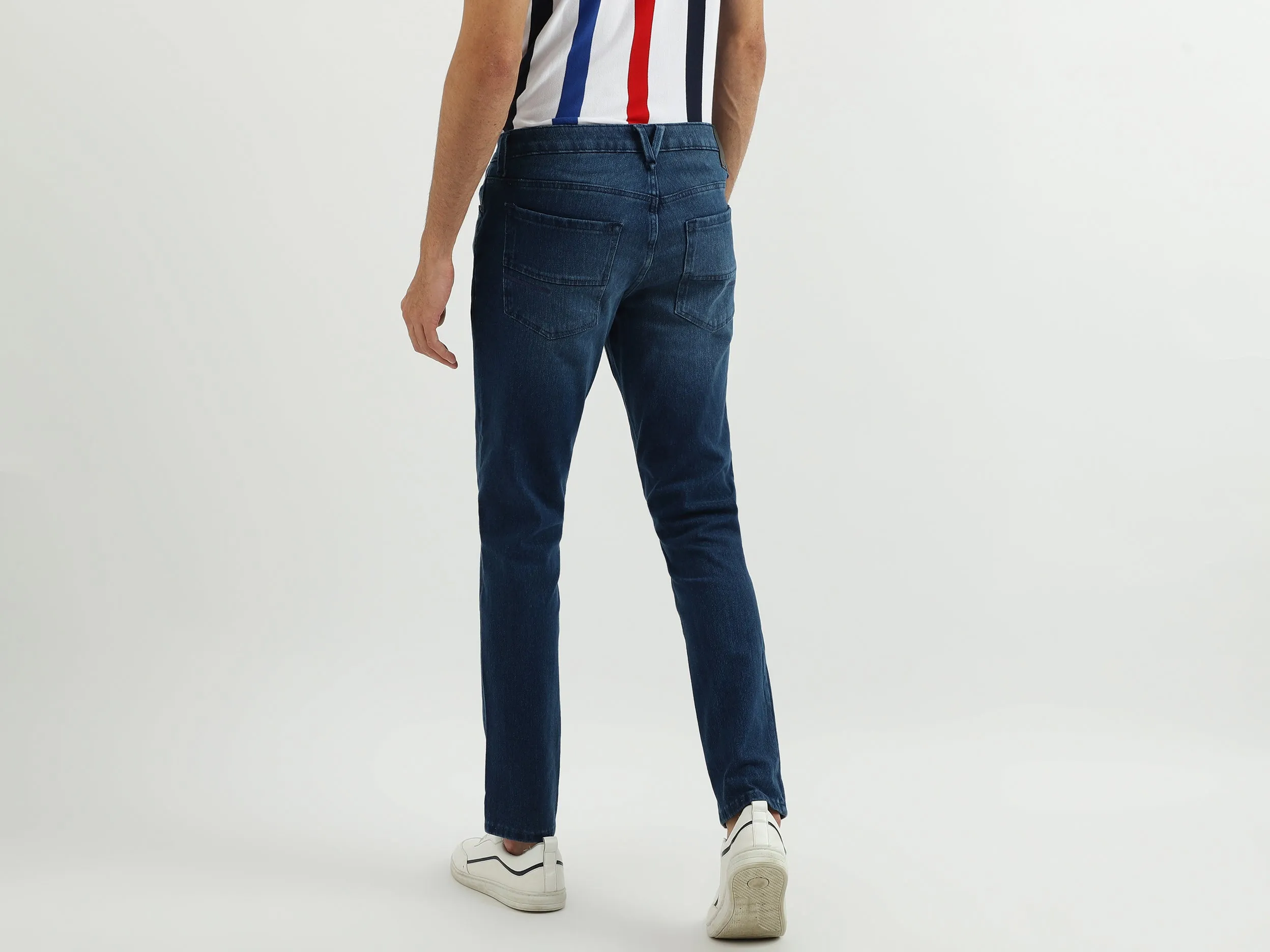 Men Solid Skinny Fit Jeans