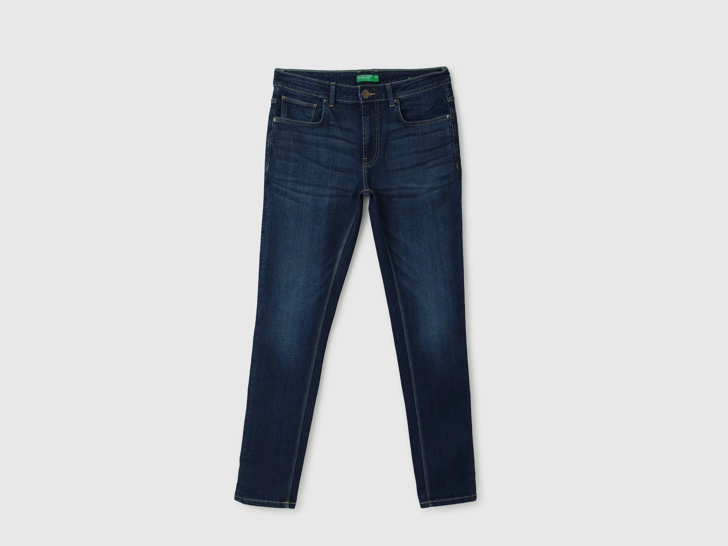 Men Solid Skinny Fit Jeans