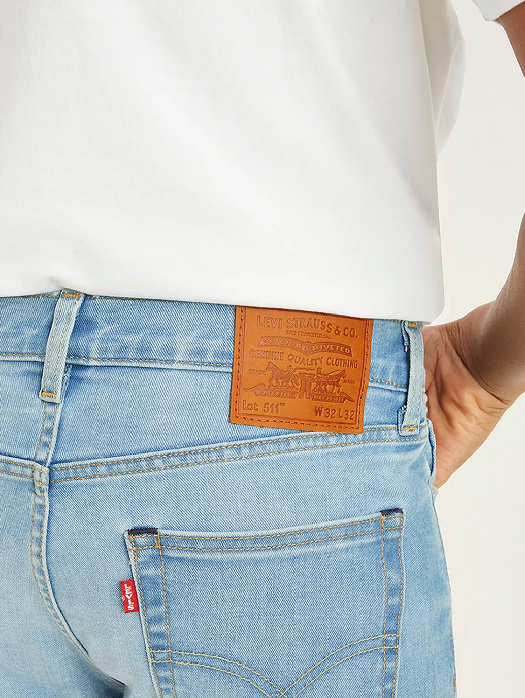 Men's 511 Light Blue Slim Fit Mid Rise Jeans
