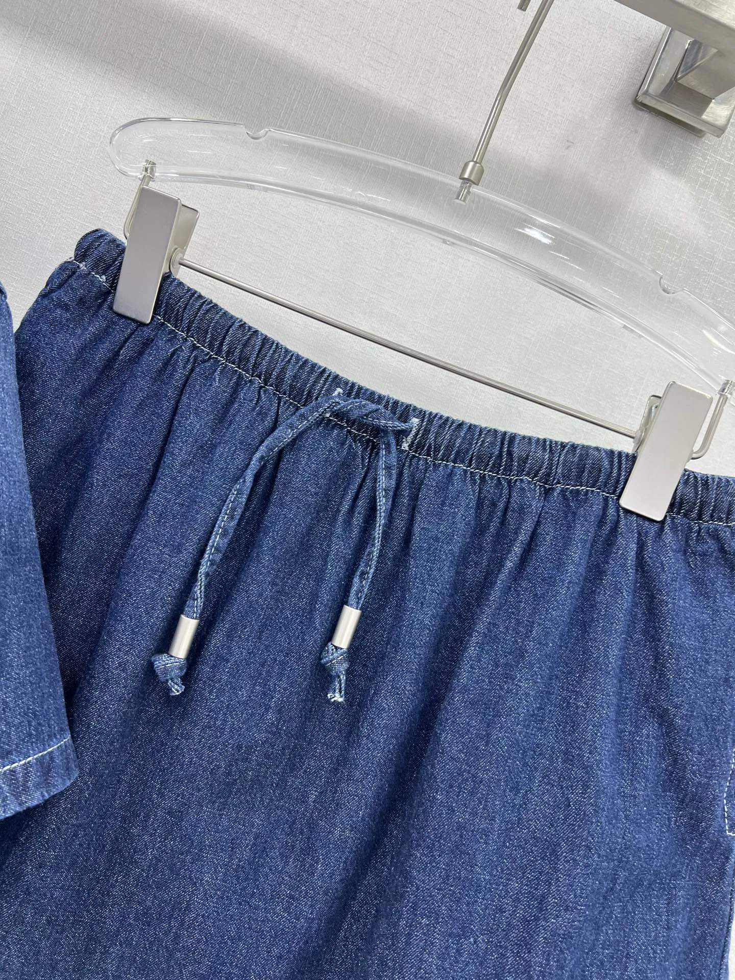 MU 25 new denim skirt suit