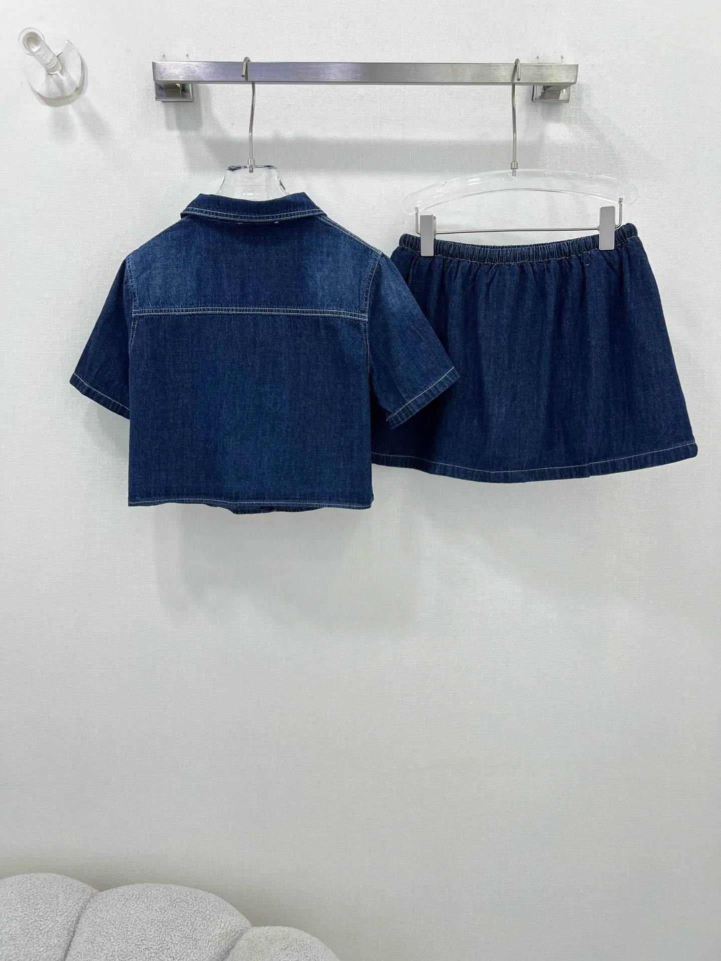MU 25 new denim skirt suit