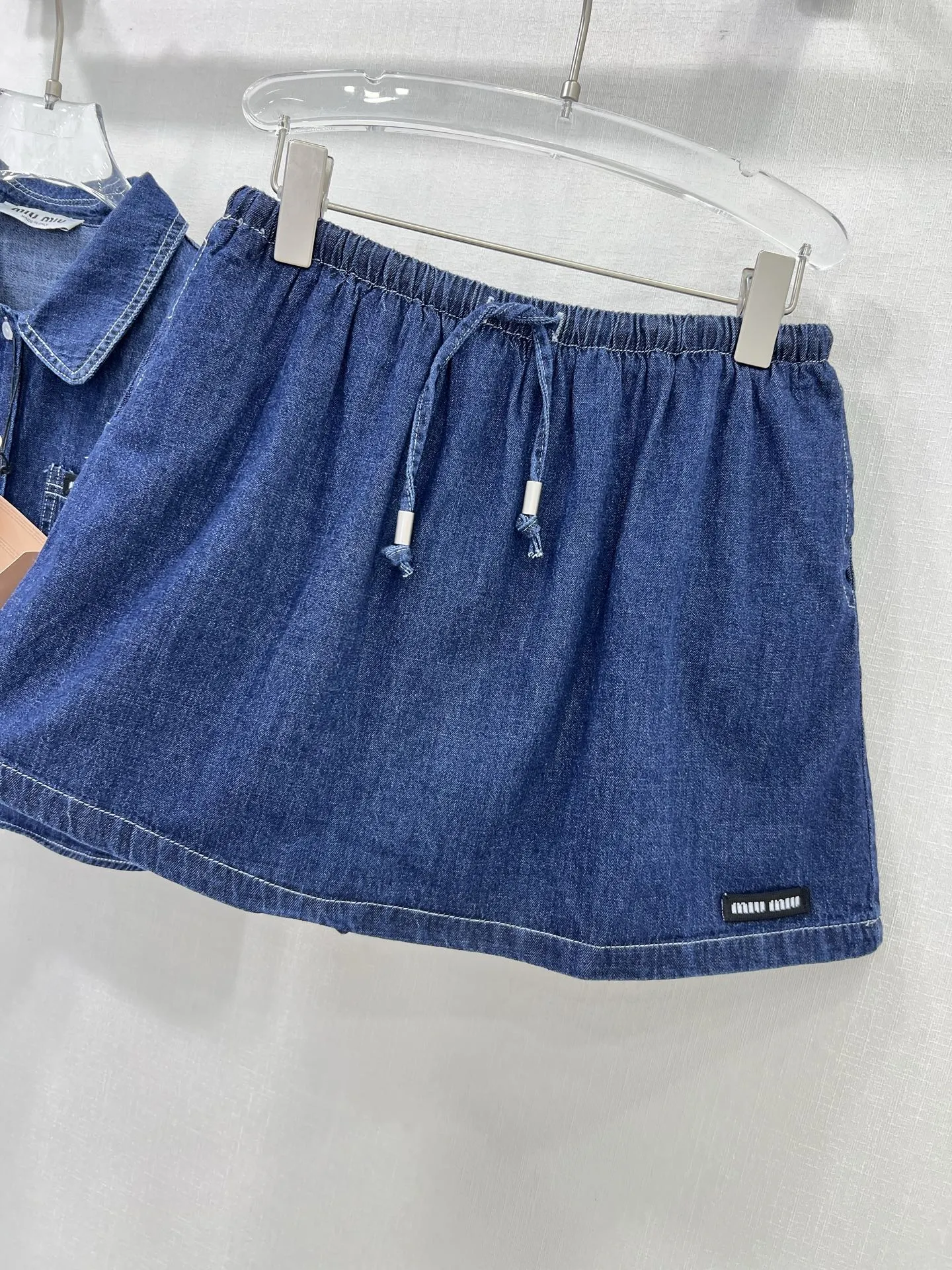 MU 25 new denim skirt suit