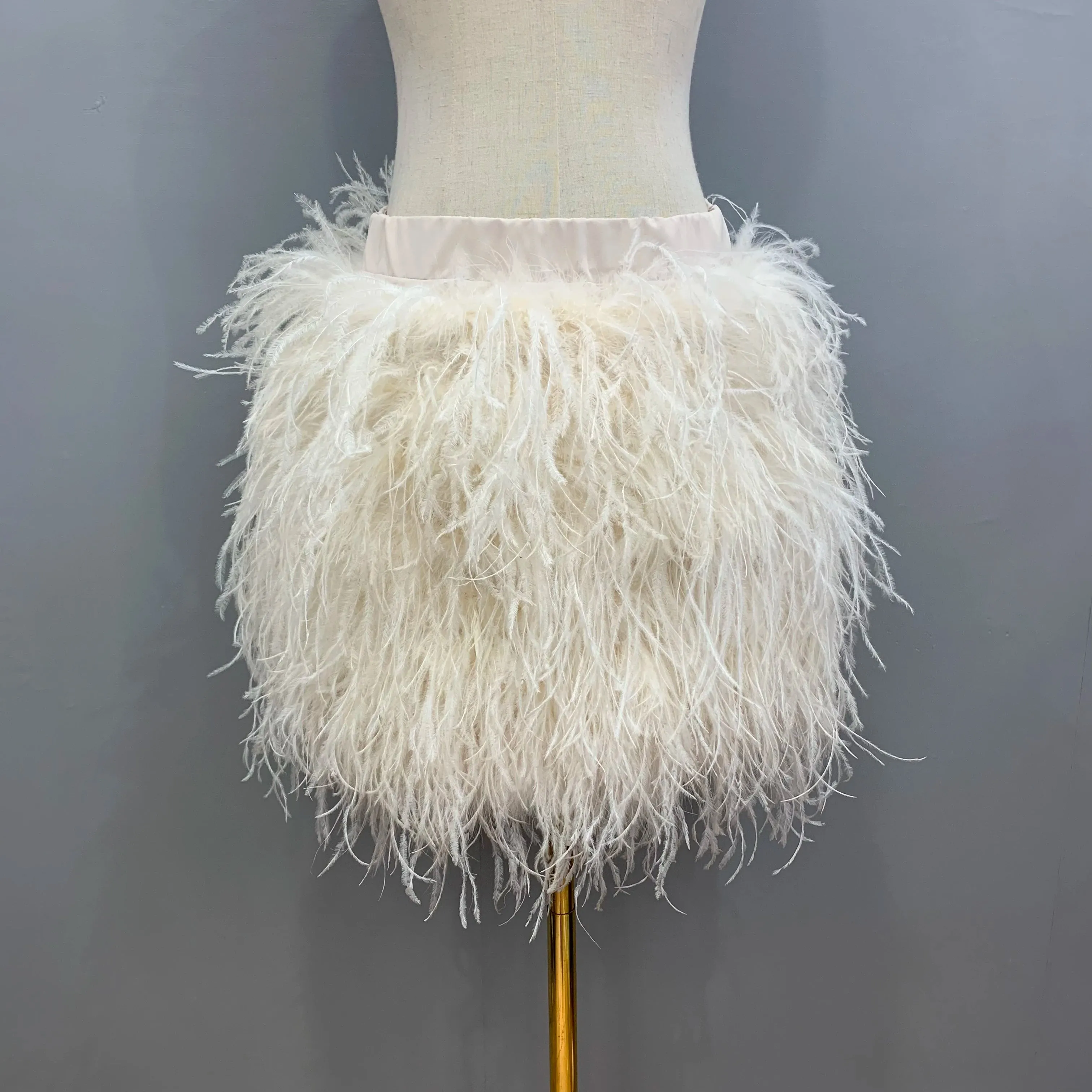 Mya - Ostrich Feather Skirt