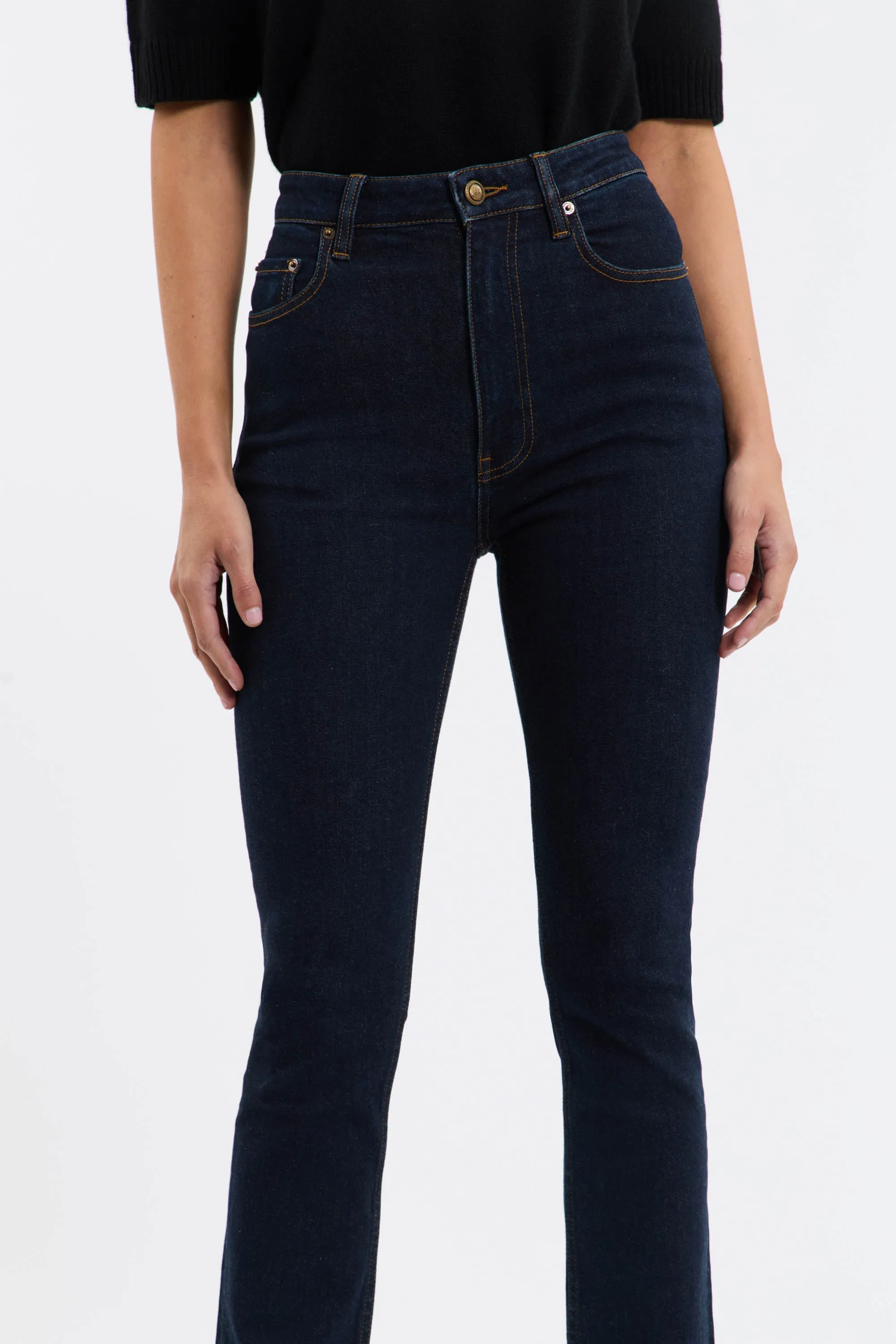 Naomie Straight Leg Jean
