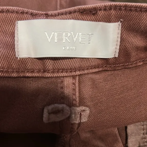 New Vervet High Rise Dark Mauve DistressedBootcut Jeans 31