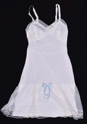 NWOT 1950s Off White Mermaid Hem Blue Bow Full Slip