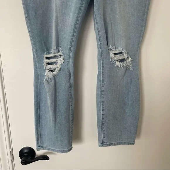 NWT Good American Women's Sz 18 Good Waist Crop Denim Jeans Distressed GWC075T