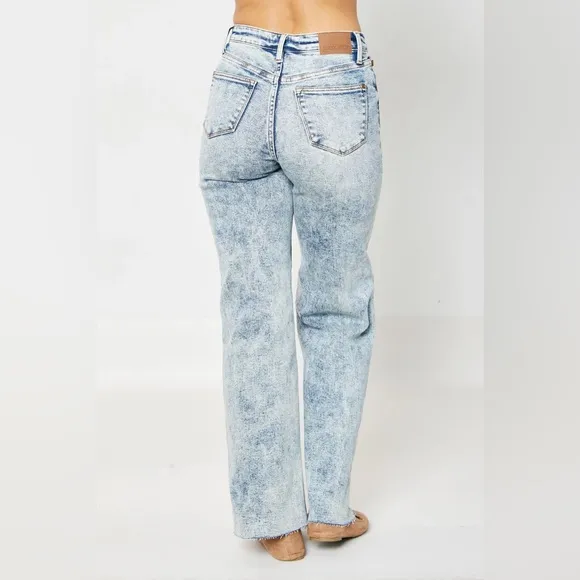 NWT Judy Blue High Waist Mineral Wash Raw Hem Wide Jeans