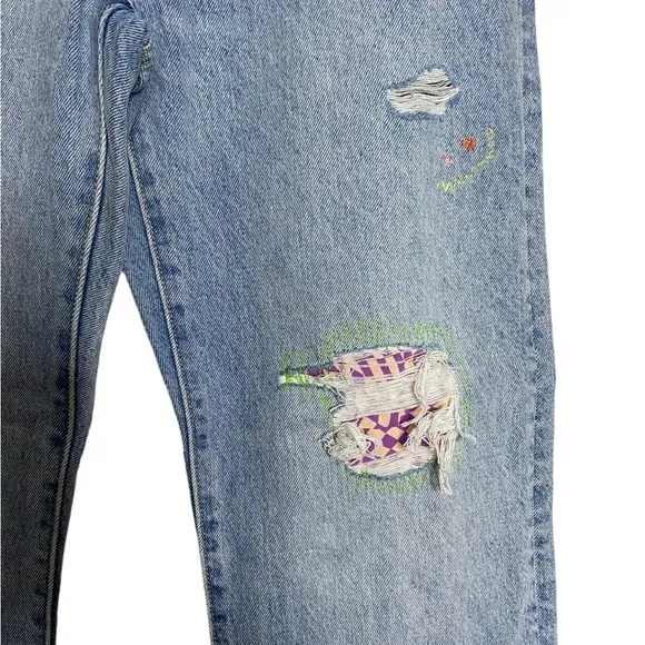 NWT Levi's 501 90's Distressed Jeans 150th Anniversary size 25x30