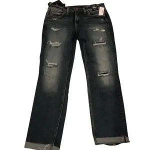 NWT SILVER JEANS BEAU GIRLFRIEND FIT MID RIDE CROP ANKLE HOLES 28 rips