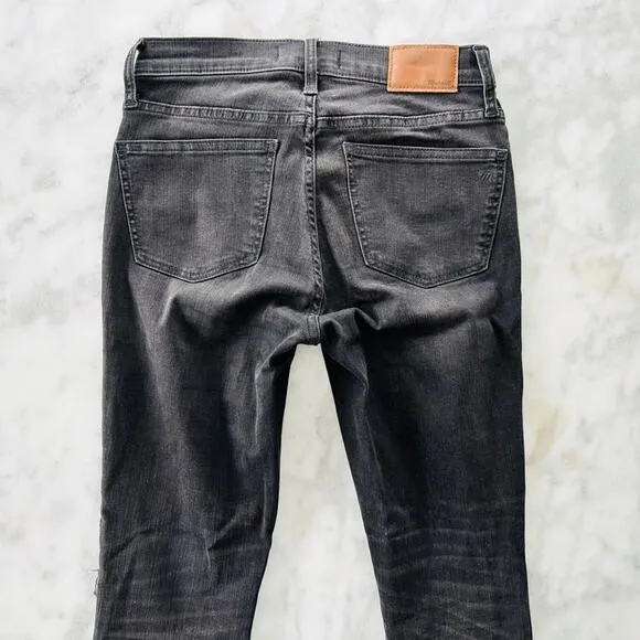 Paige Skyline Ankle Peg Black Slashed Knee 25 Skinny Jeans Distressed
