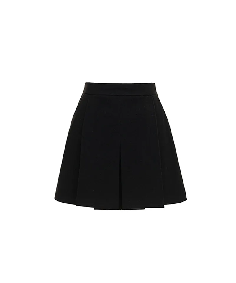 Q.C PLAY: Wool Pile Pin Tuck Pocket Skirt Shorts - 2 Colors