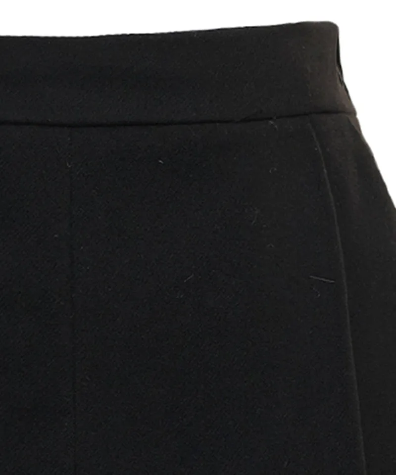 Q.C PLAY: Wool Pile Pin Tuck Pocket Skirt Shorts - 2 Colors