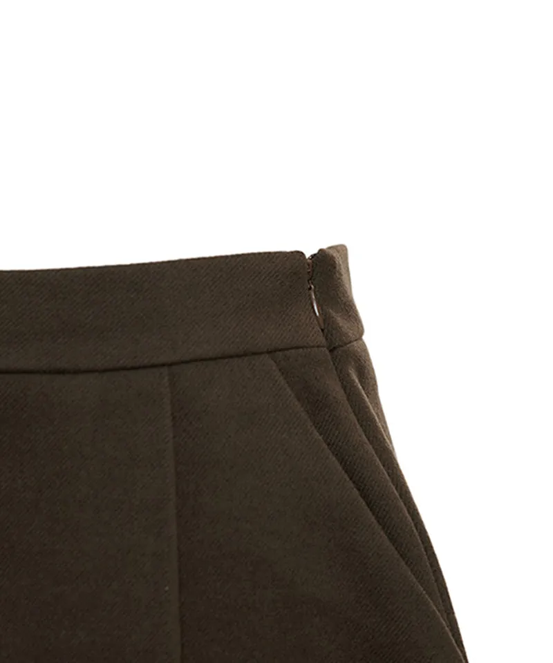 Q.C PLAY: Wool Pile Pin Tuck Pocket Skirt Shorts - 2 Colors