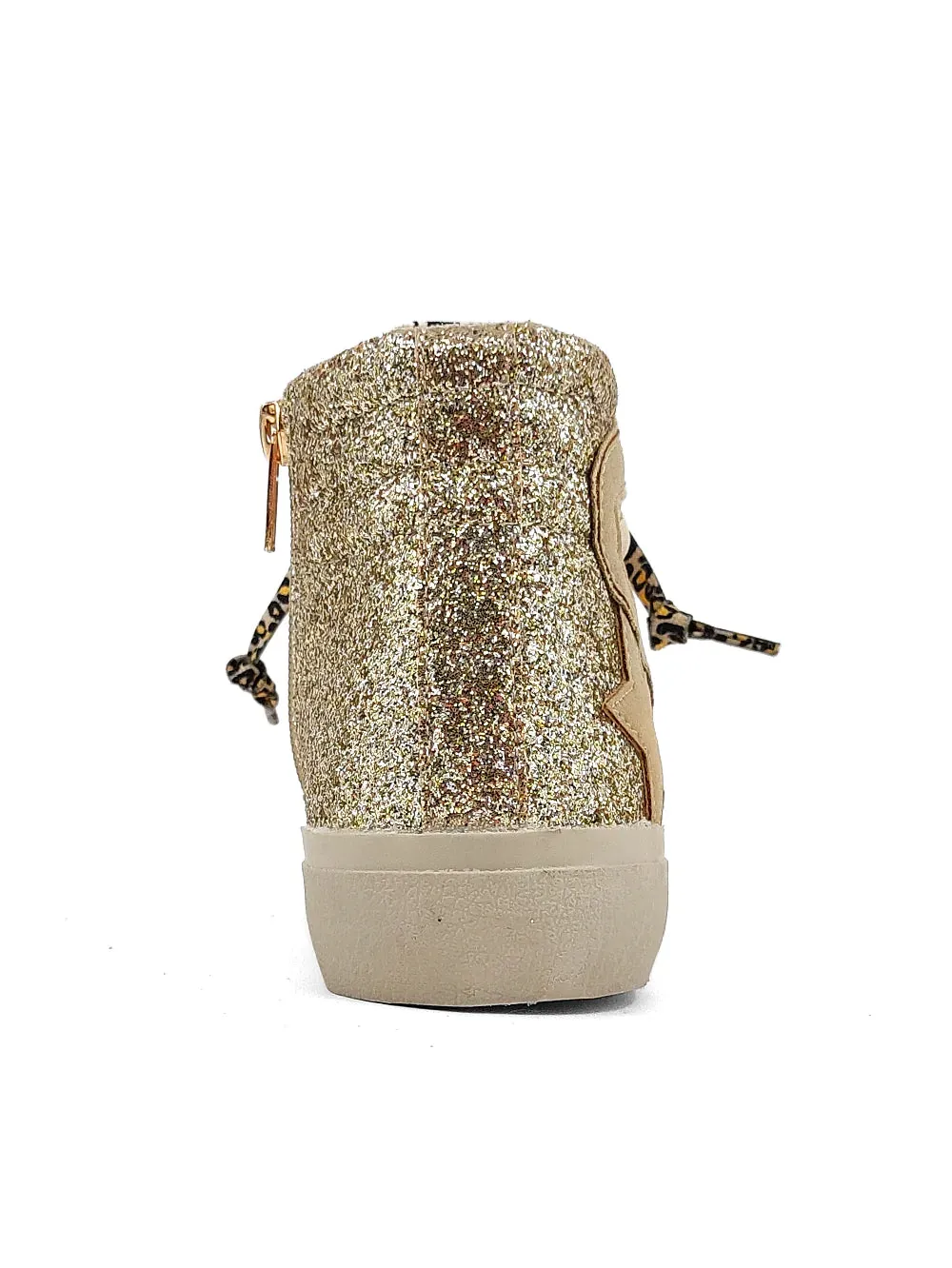 Roxanne In Bone Snake