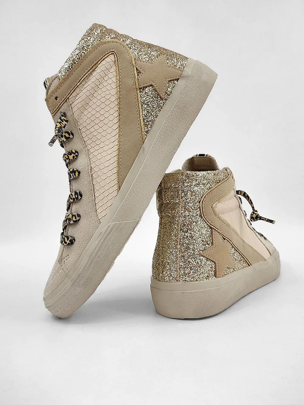 Roxanne In Bone Snake