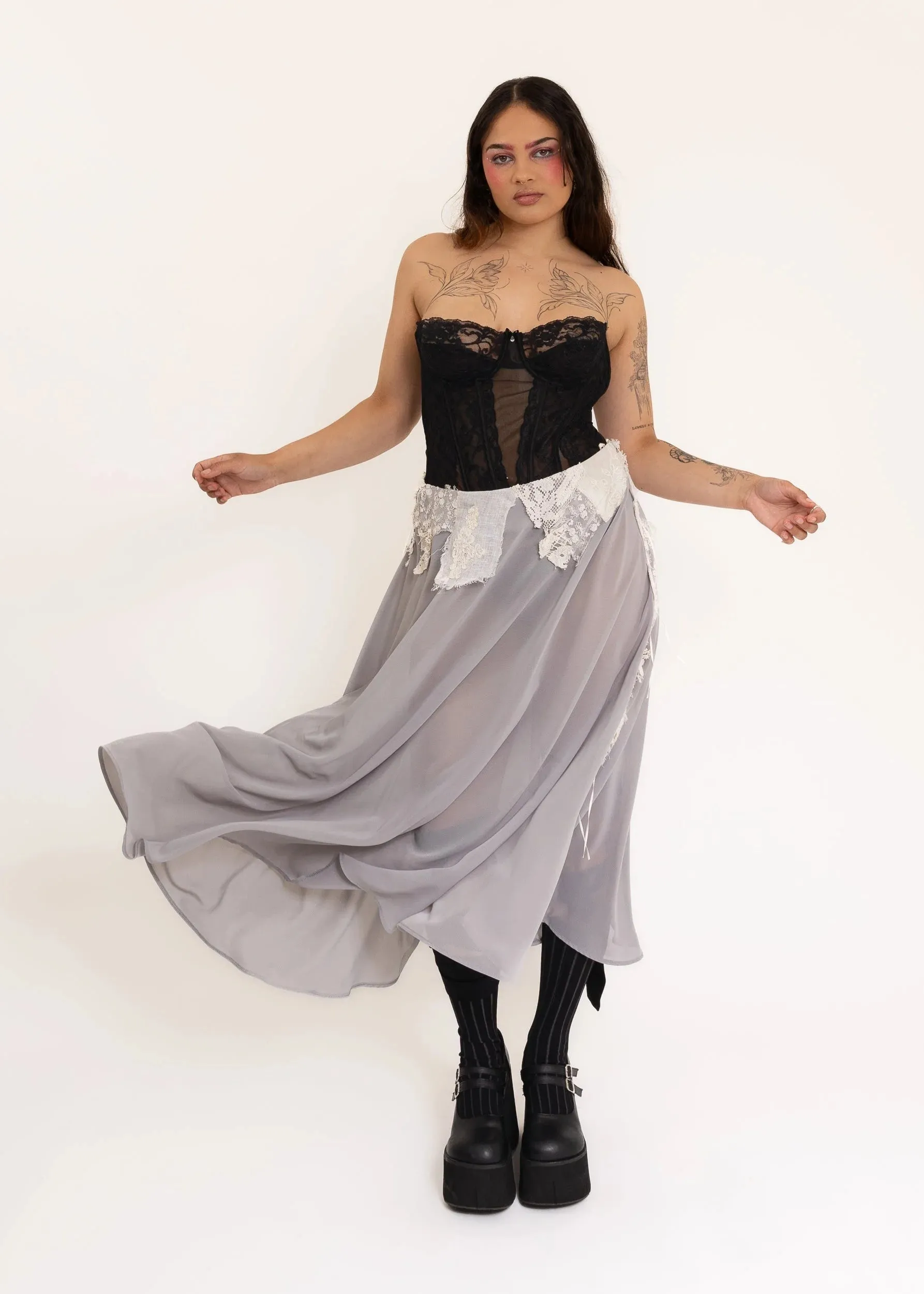 Silk skirt with lace appliqué