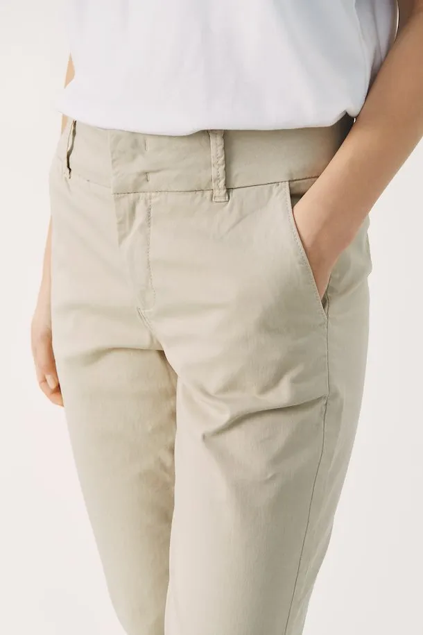 Soffie 3/4 Casual Pant - Feather Gray