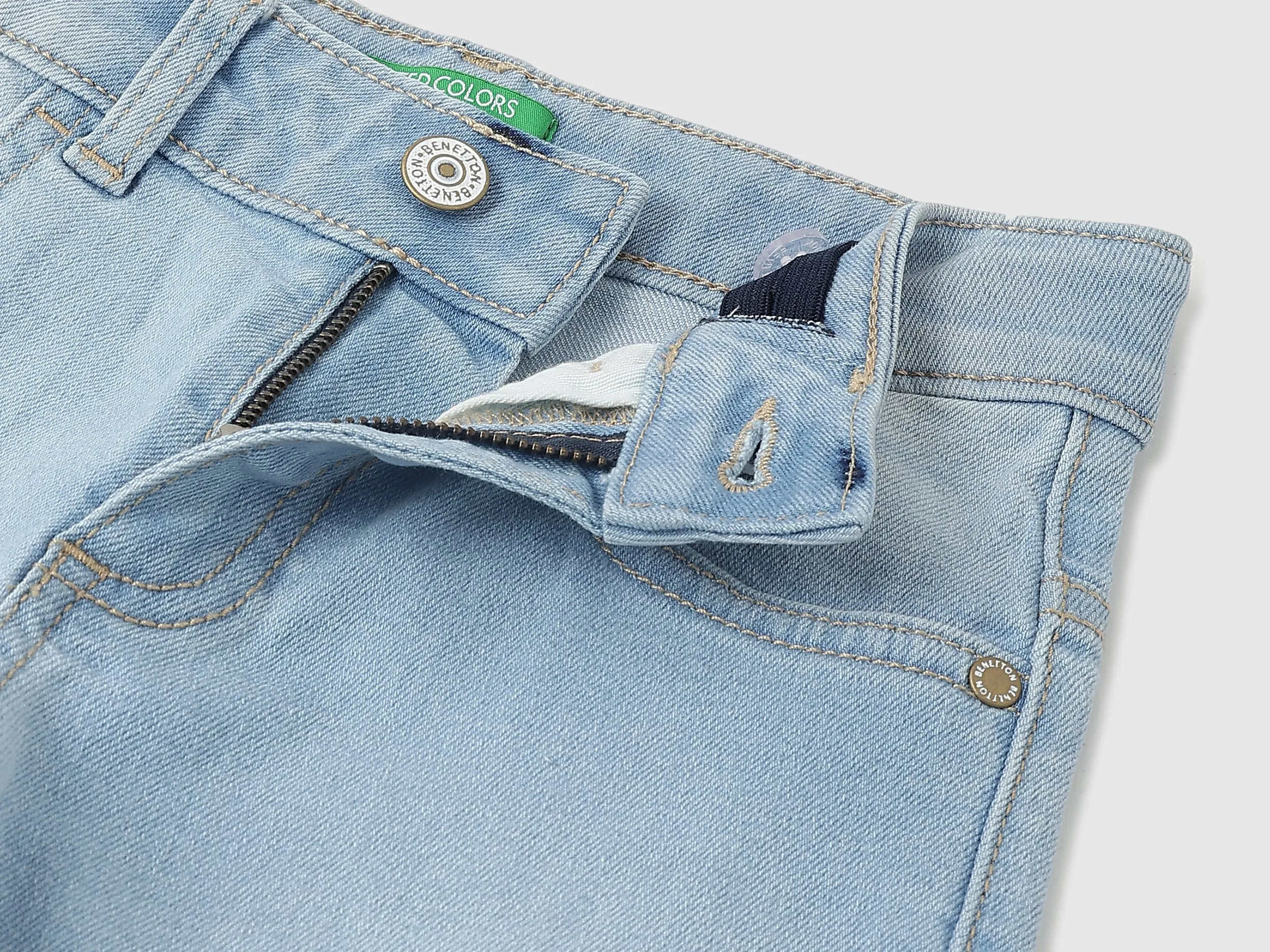 Solid Straight Fit Jeans