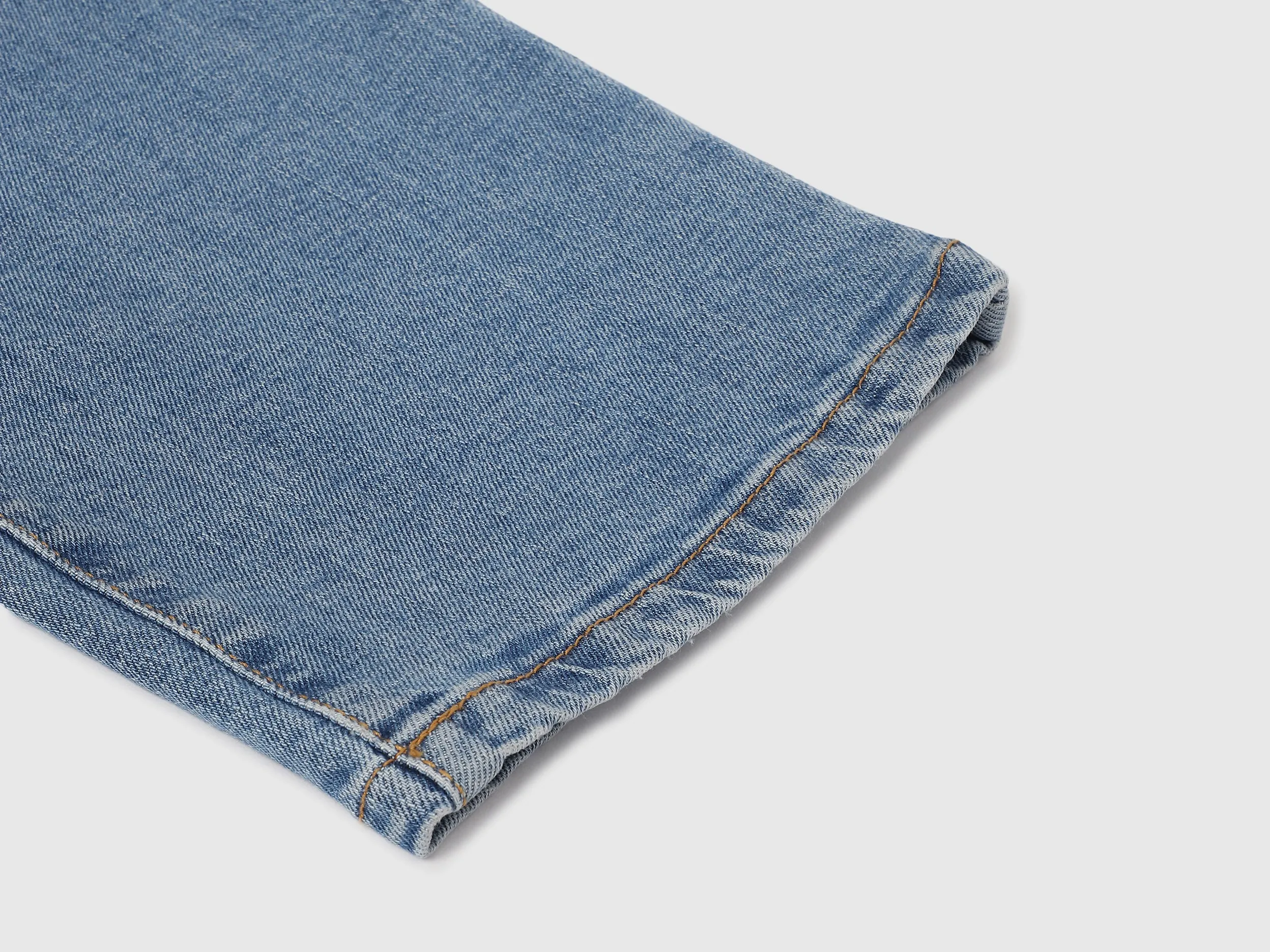 Solid Straight Fit Jeans