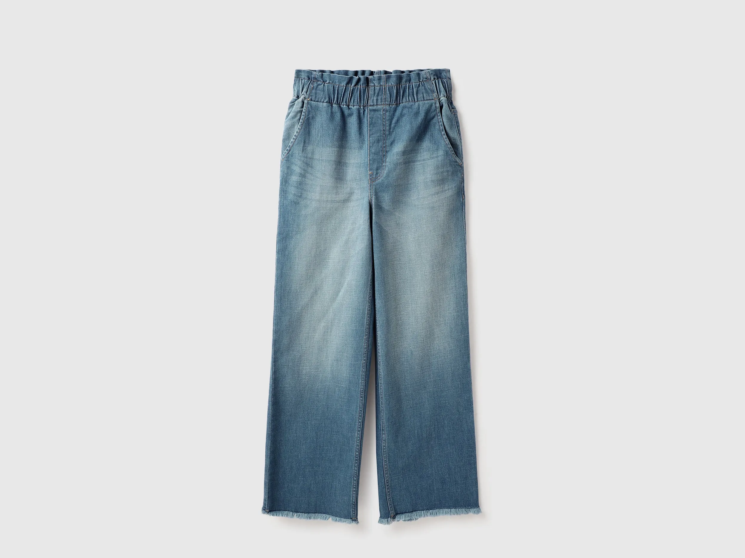 Solid Wide Leg Jeans
