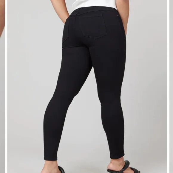 SPANX Black Ankle Skinny Jeans Small