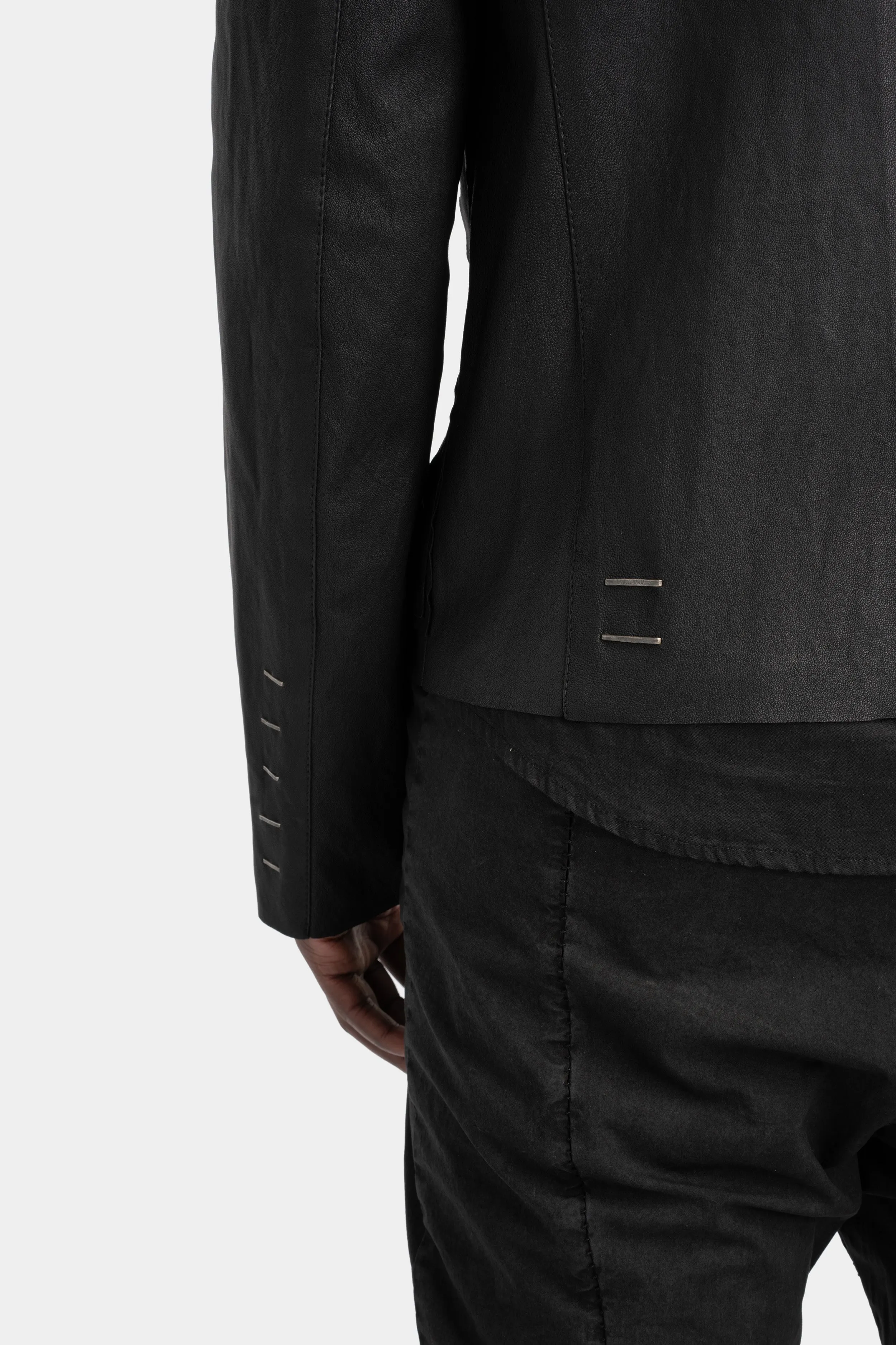 Standing collar stretch leather jacket