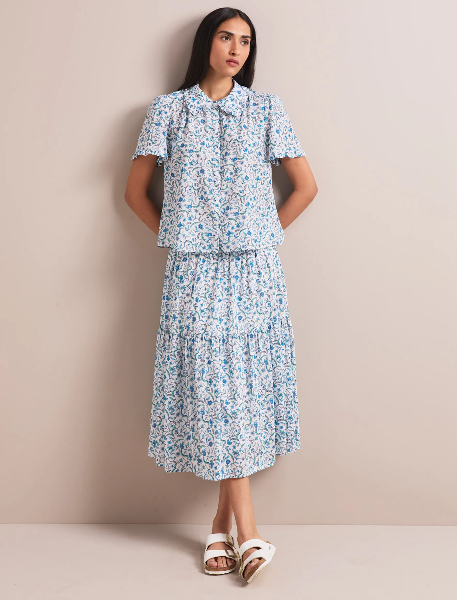 Sylvia Silk Blend Maxi Skirt - Blue Trailing Feather Print