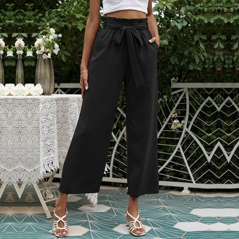 Tasha - Short pants with belt available in several colors