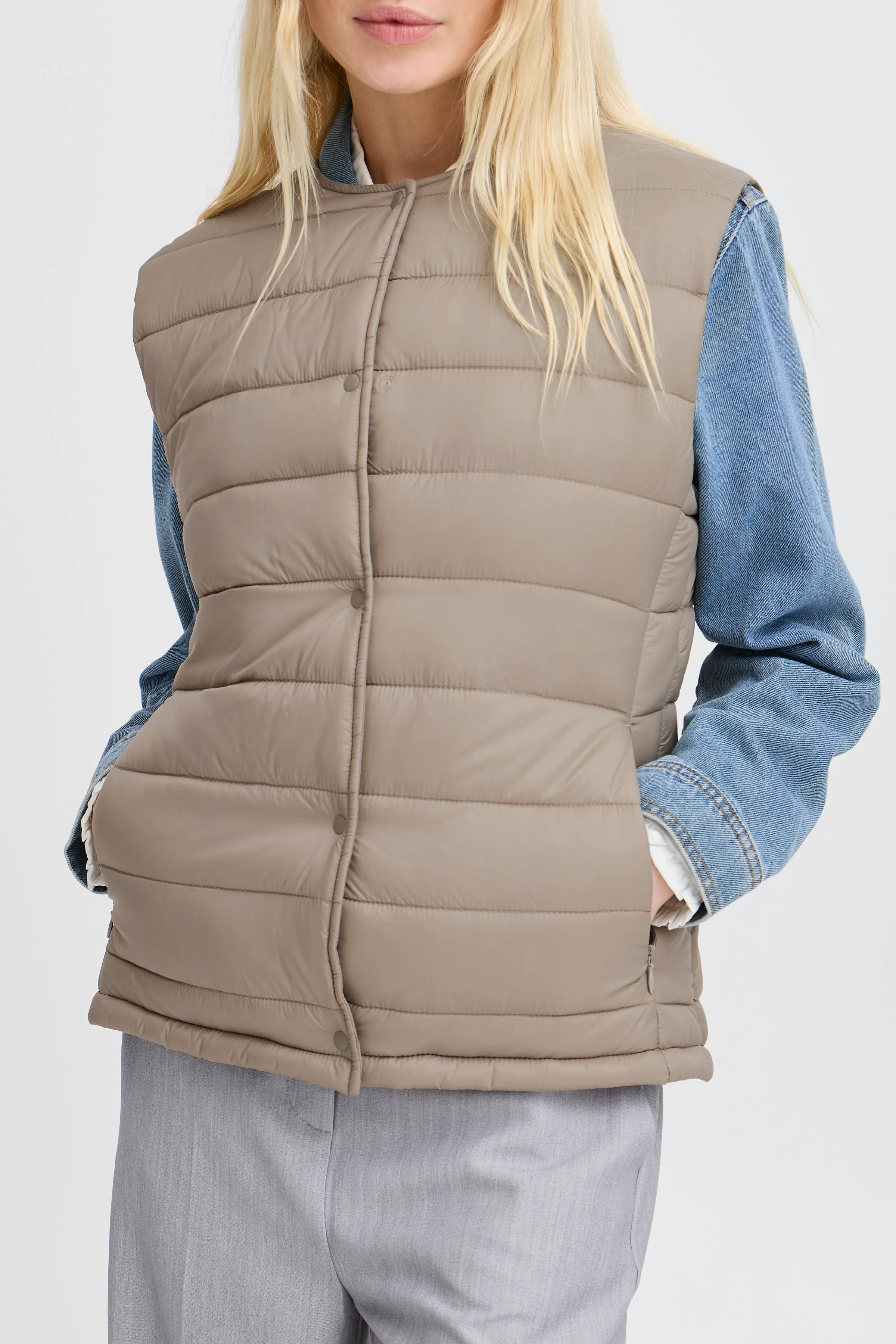 The Berta Waistcoat | Beige