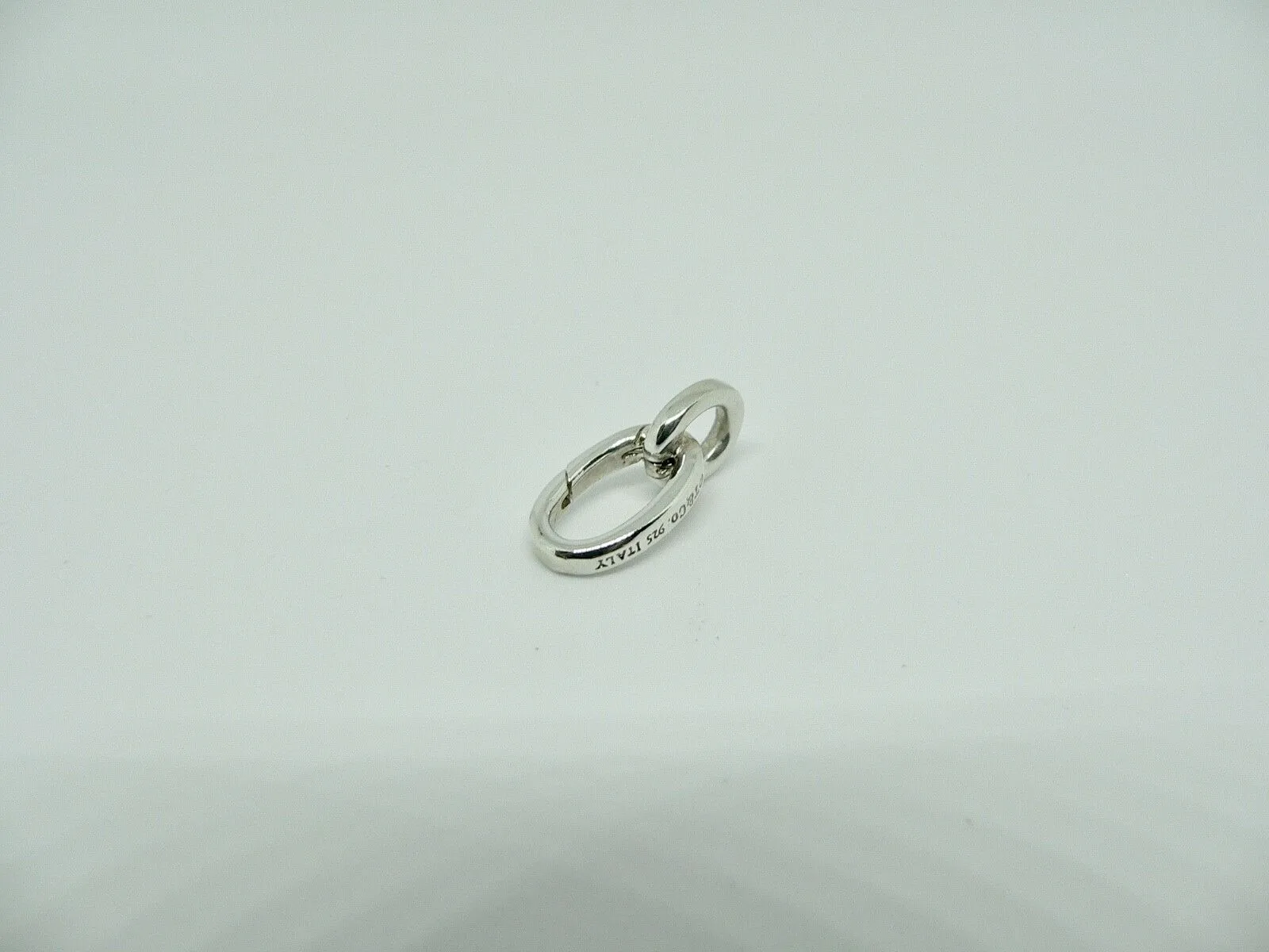 Tiffany & Co Bracelet Necklace Link Oval Clasp Extender 0.75 Inch Versatile Gift