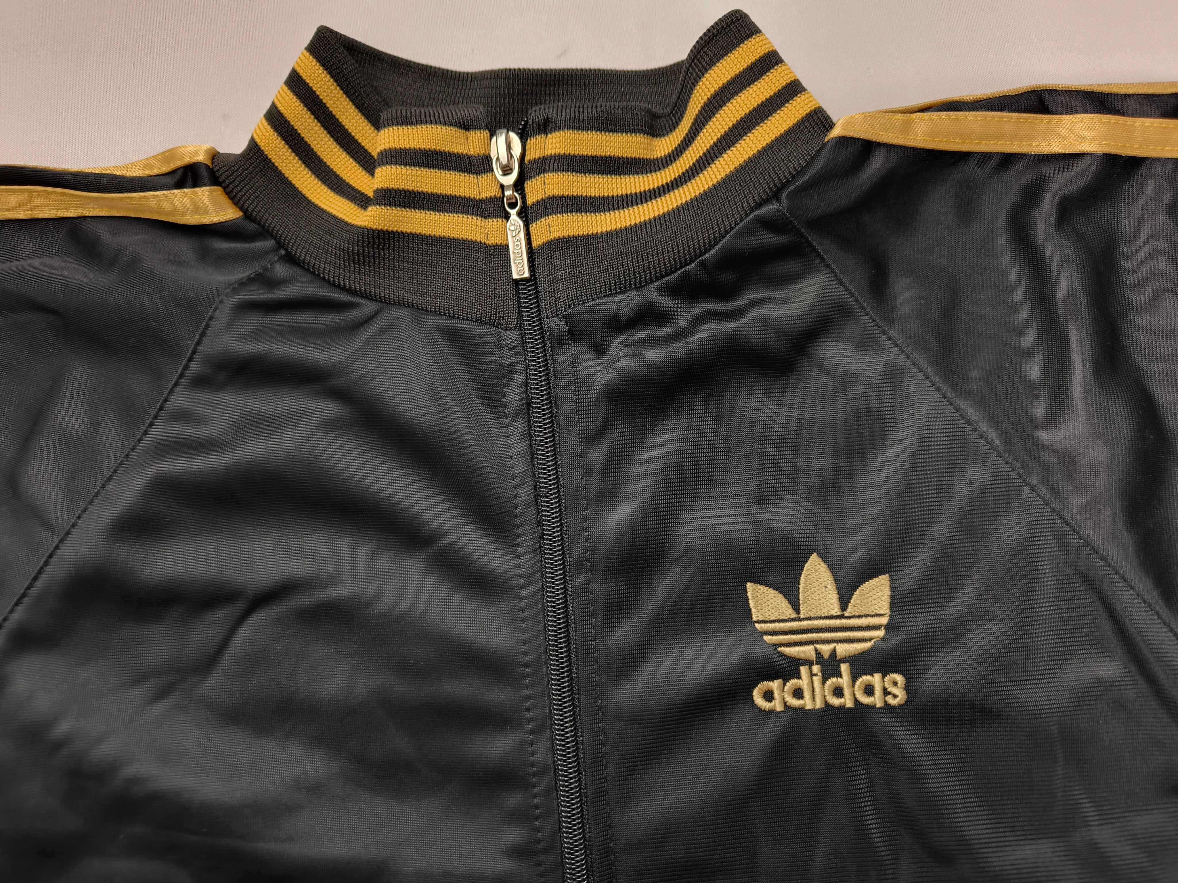 Vintage Adidas Trackjacket | S