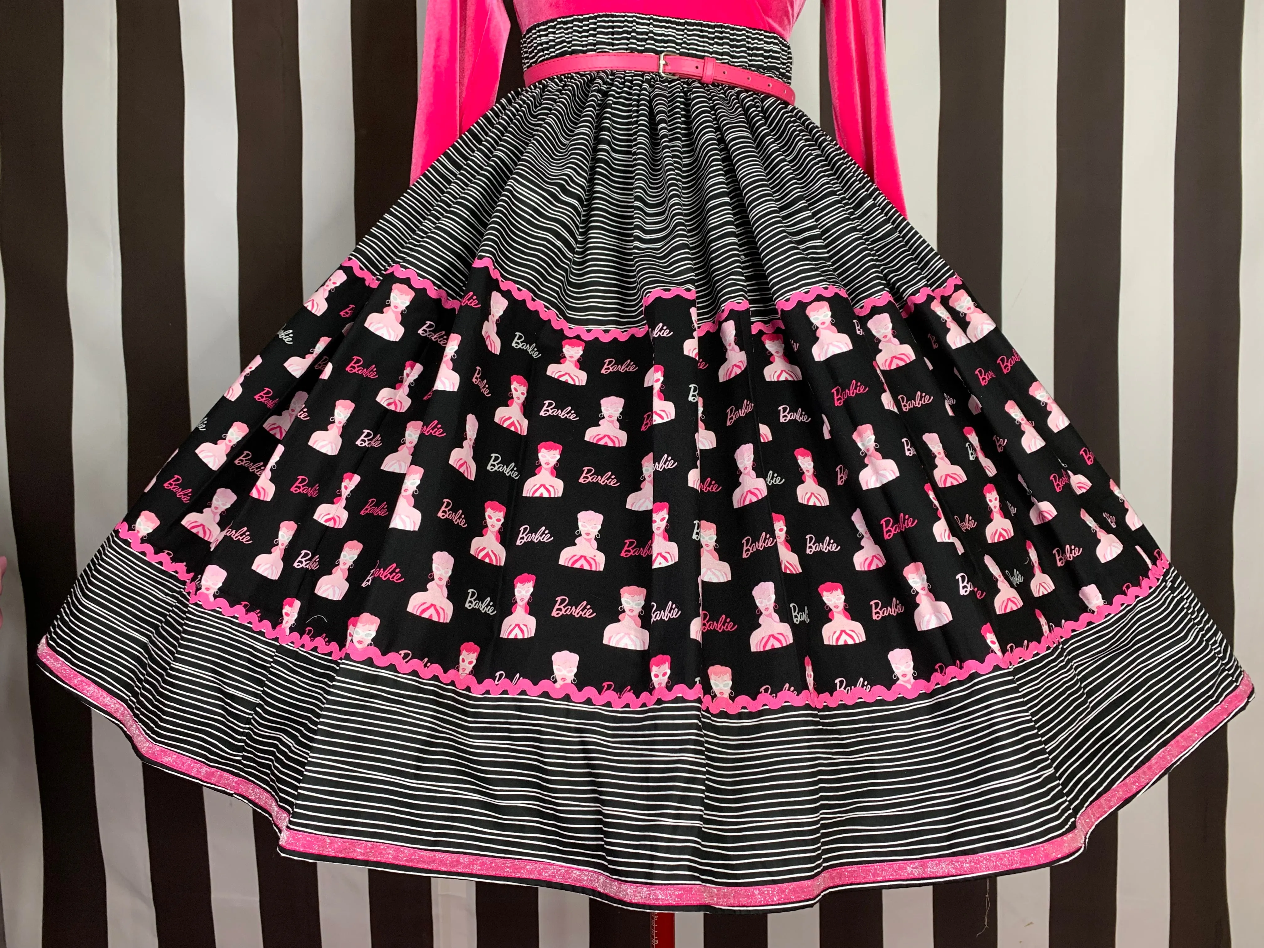 Vintage barbie print skirt
