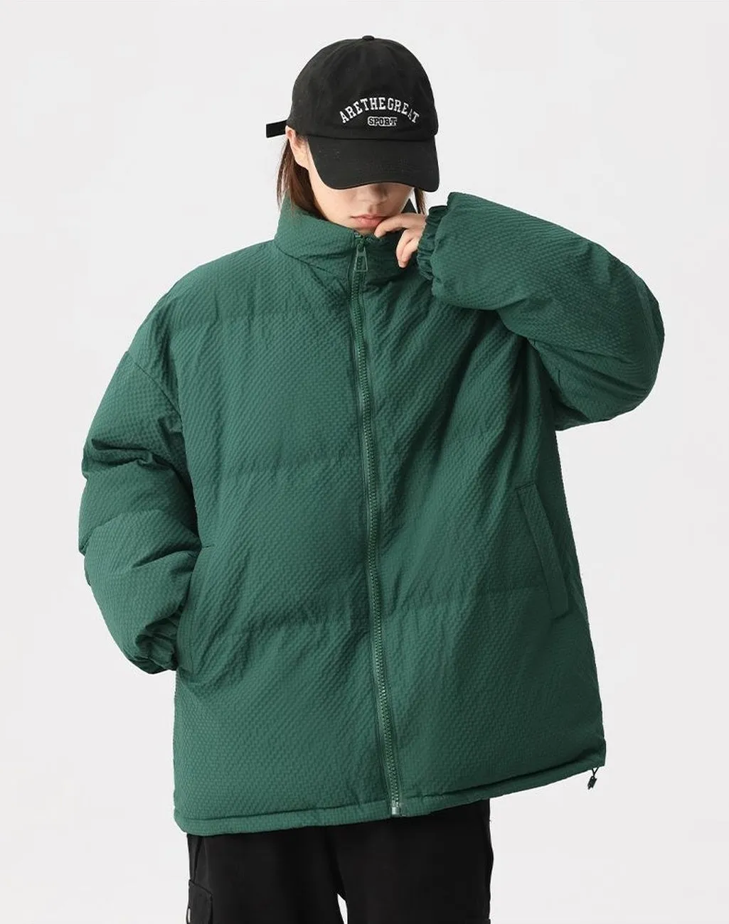 Vintage-style Zip-up Puffer Jacket for Unisex Wear