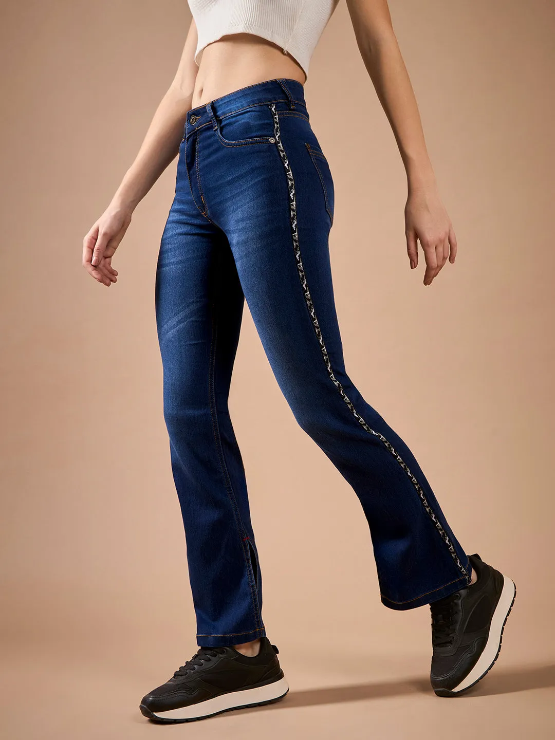 Women's Blue Cotton Bootcut Fit & Flared Mid-Rise Stretchable Denim Jeans
