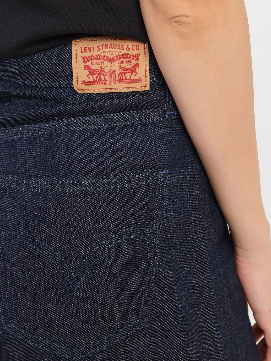 Women's Indigo Loose Fit High Rise Jeans