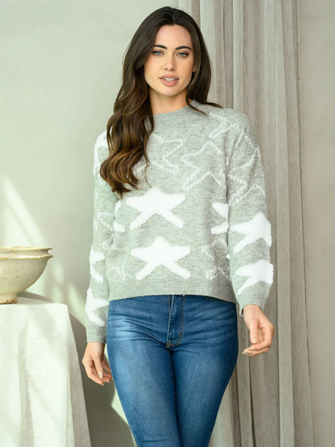 WOMEN'S LONG SLEEVE STARS PRINT SWEATER