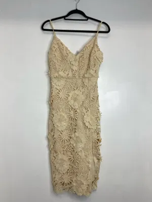 Womens Size Sm Misses Cream LULUS Dress