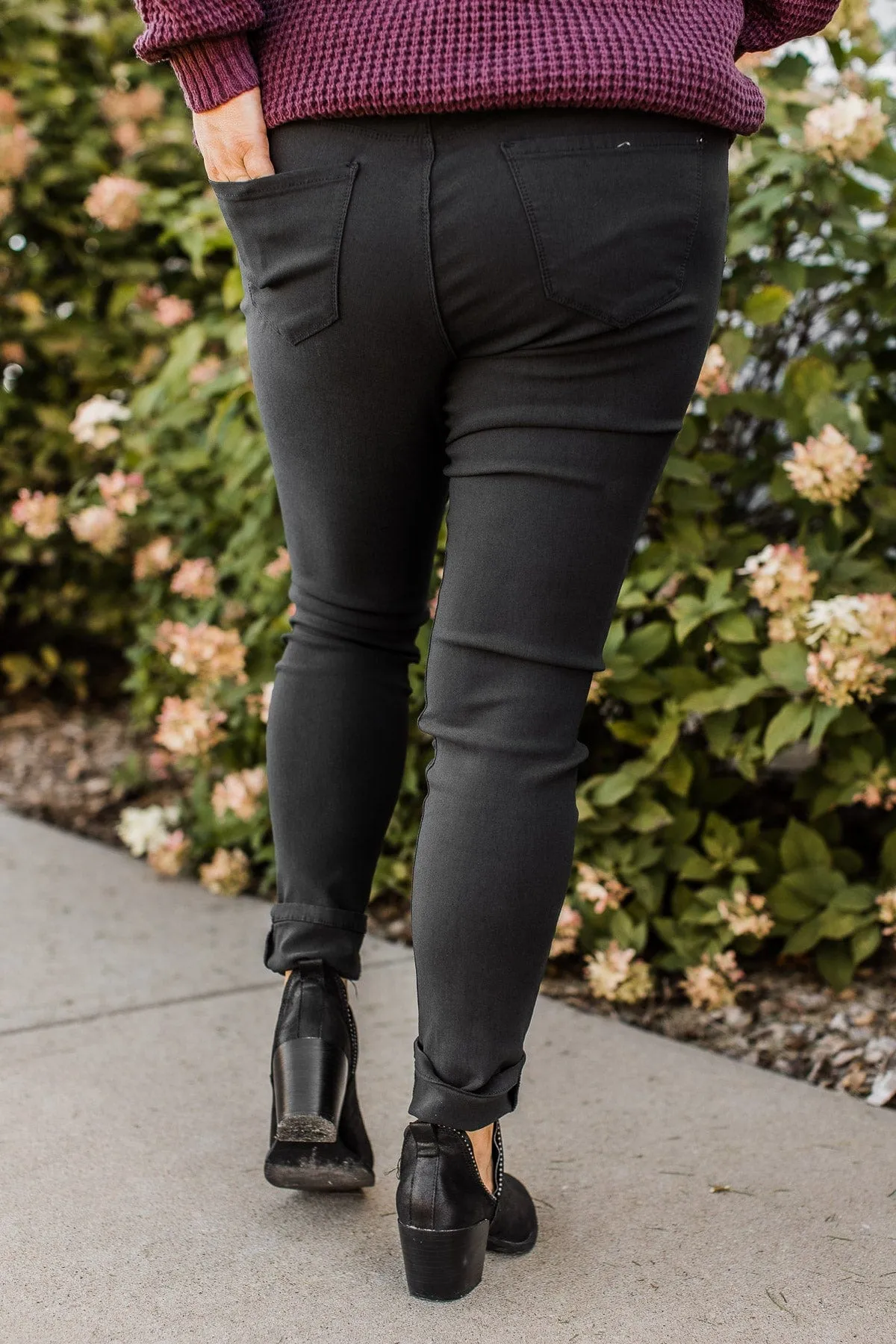YMI Mid-Rise Jeggings- Dahlia Wash