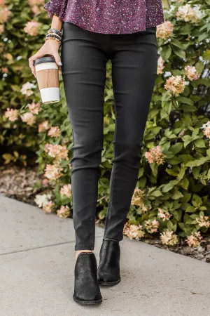 YMI Mid-Rise Jeggings- Dahlia Wash